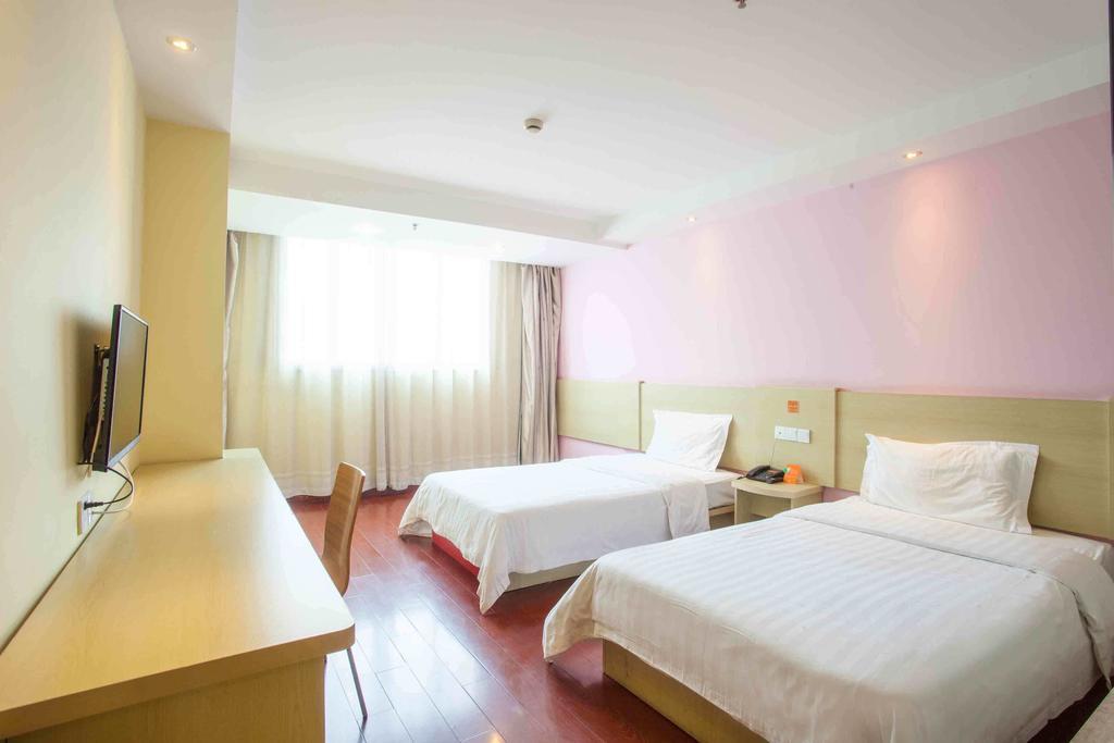 7Days Inn Chongqing Nanping Pedestrian Street Ruang foto