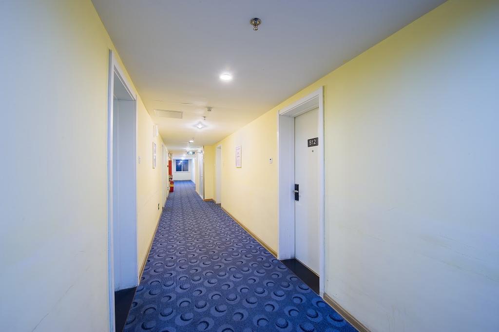 7Days Inn Chongqing Nanping Pedestrian Street Bagian luar foto